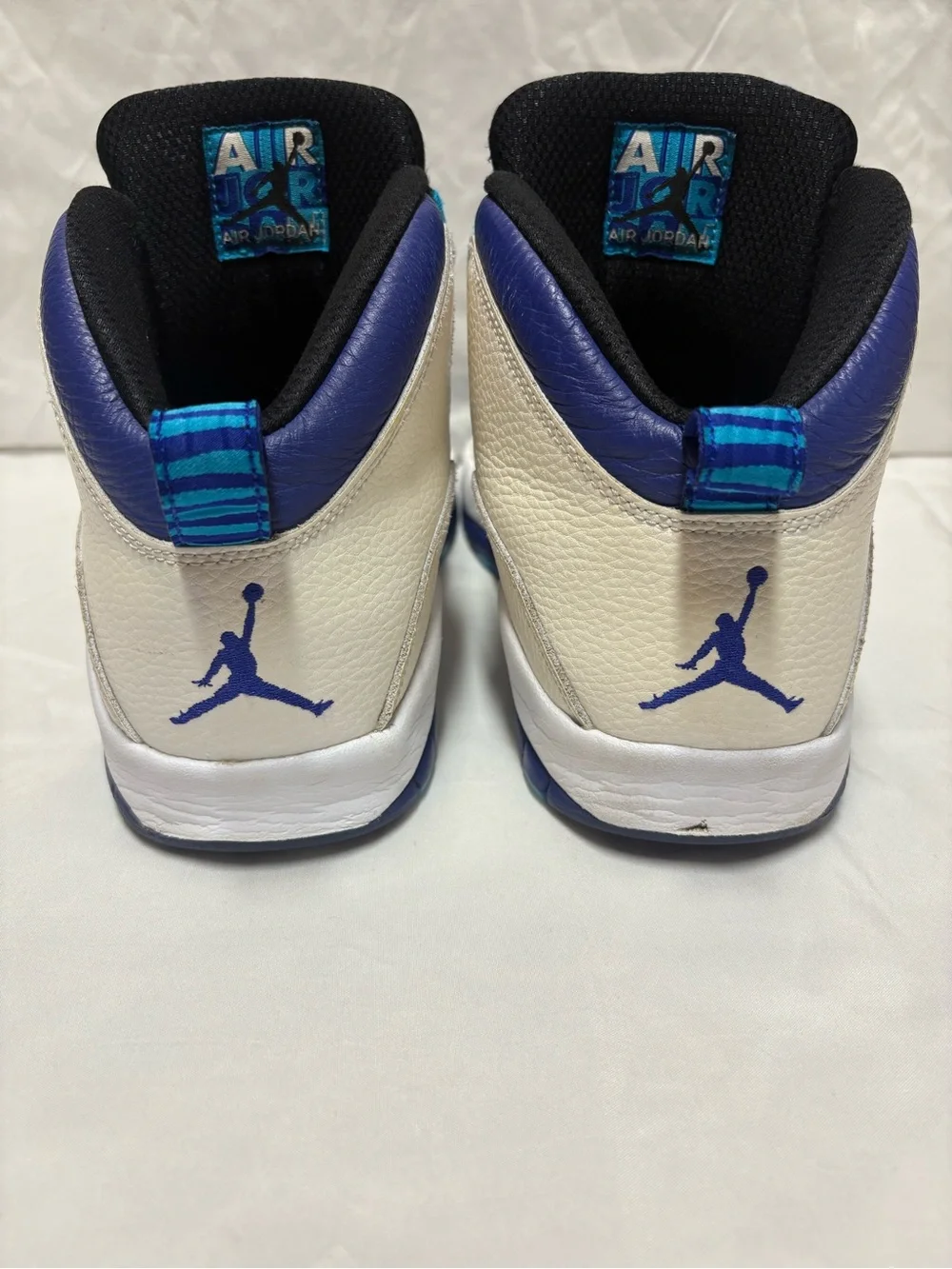 Jordan Air Jordan 10 Retro Charlotte Hornets 2016 High Top 310805-107 Size 11.5